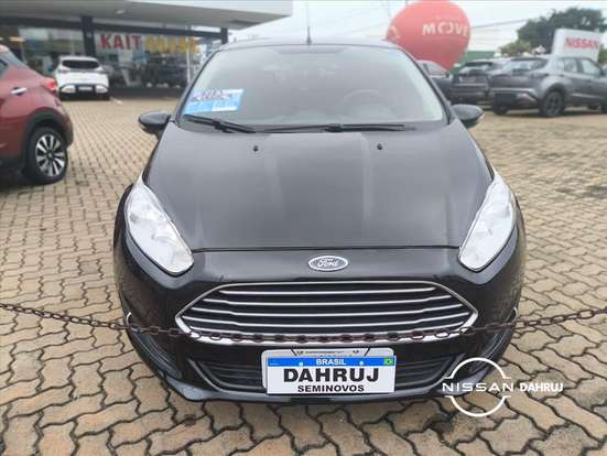 FORD-FIESTA-2015