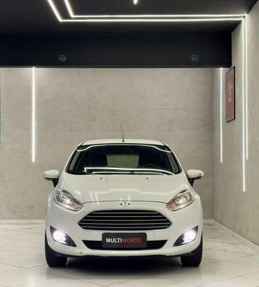 FORD-FIESTA-2014