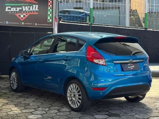 FORD-FIESTA-1.6 TITANIUM PLUS HATCH 16V FLEX 4P POWERSHIFT FORD-FIESTA-2016