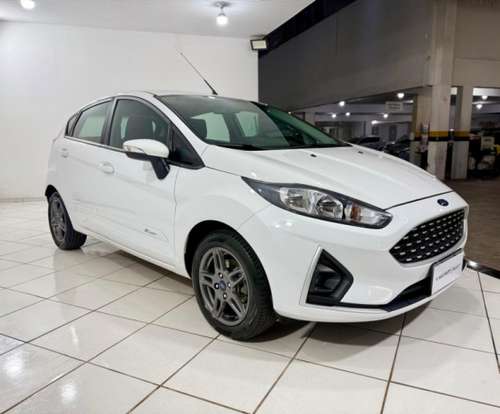 FORD-FIESTA-2018