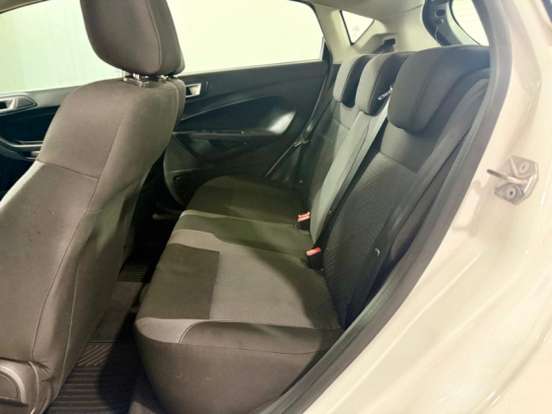 FORD-FIESTA-2018