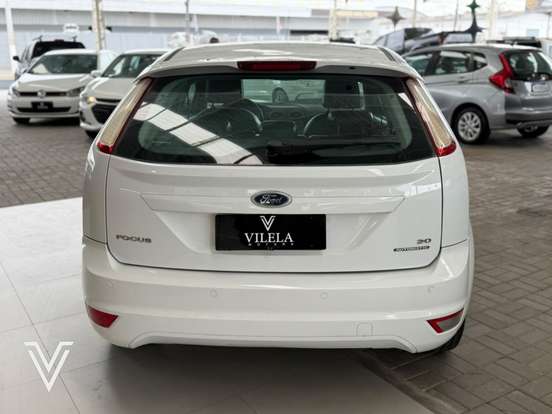 FORD-FOCUS-1.6 GL 16V FLEX 4P MANUAL FORD-FOCUS-2012