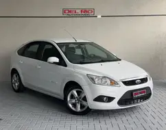 FORD FOCUS 1.6 GL 16V FLEX 4P MANUAL FORD FOCUS 1.6 GL 16V FLEX 4P MANUAL