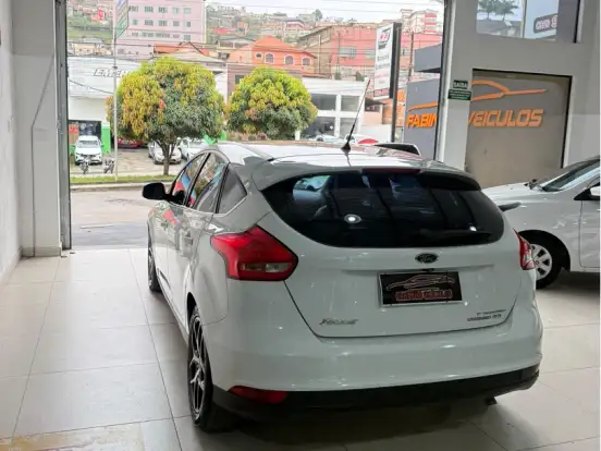 FORD-FOCUS-2.0 TITANIUM 16V FLEX 4P POWERSHIFT FORD-FOCUS-2015