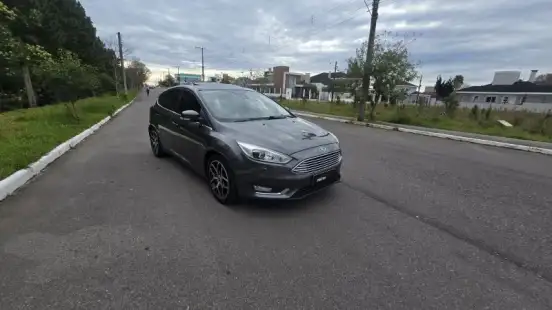FORD-FOCUS-2016