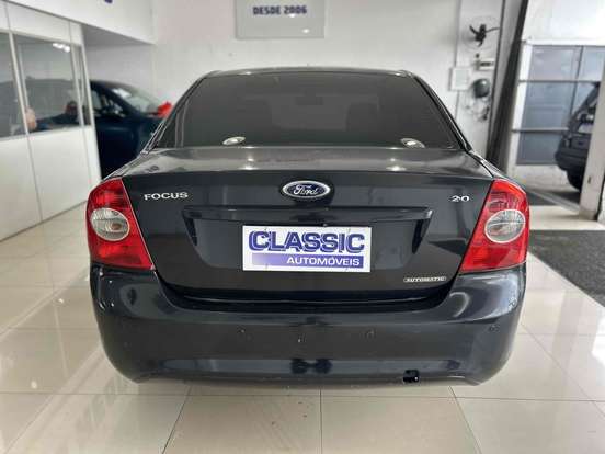 FORD-FOCUS-2.0 GLX SEDAN 16V FLEX 4P AUTOMÁTICO FORD-FOCUS-2012