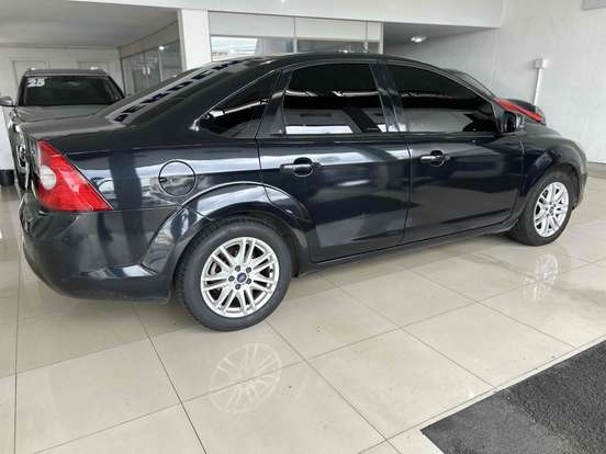 FORD-FOCUS-2.0 GLX SEDAN 16V FLEX 4P AUTOMÁTICO FORD-FOCUS-2012