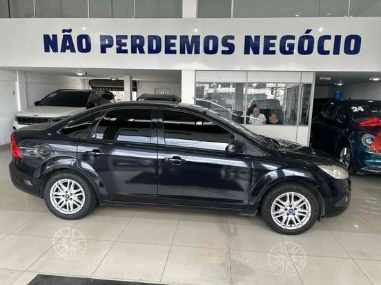 FORD-FOCUS-2.0 GLX SEDAN 16V FLEX 4P AUTOMÁTICO FORD-FOCUS-2012
