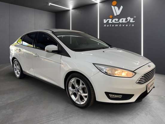 FORD-FOCUS-2018