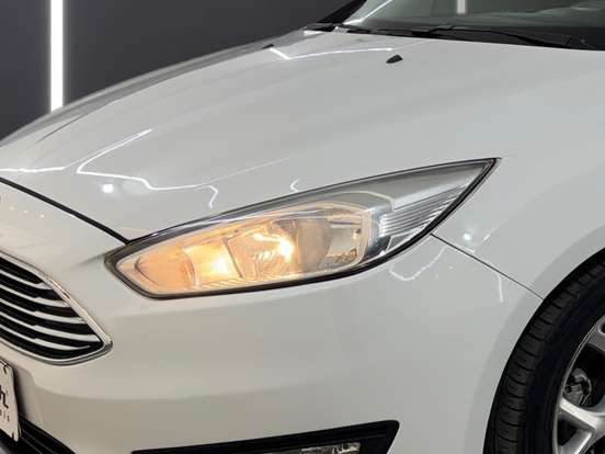 FORD-FOCUS-2018