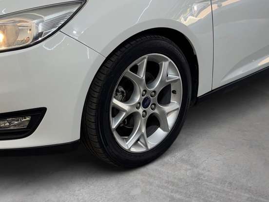 FORD-FOCUS-2018