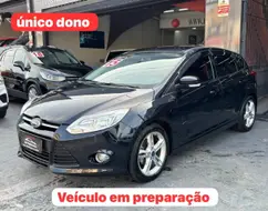 FORD FOCUS 2.0 SE 16V FLEX 4P POWERSHIFT FORD FOCUS 2.0 SE 16V FLEX 4P POWERSHIFT