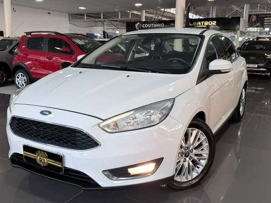 FORD-FOCUS-2016