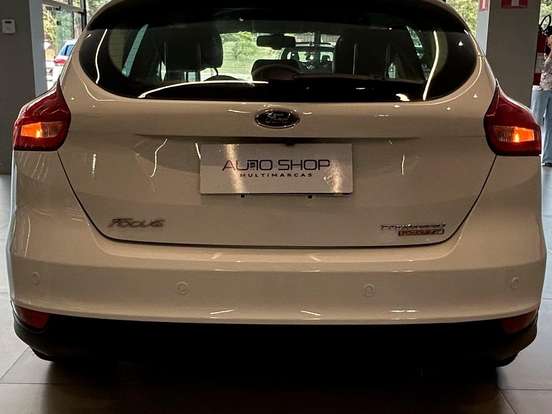 FORD-FOCUS-2.0 TITANIUM PLUS SEDAN 16V FLEX 4P POWERSHIFT FORD-FOCUS-2015