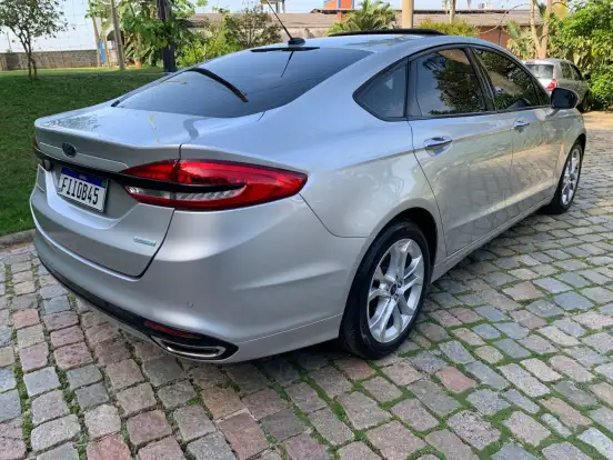 FORD-FUSION-2018