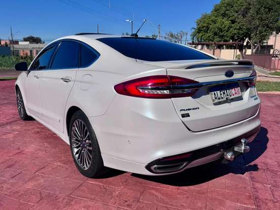 FORD-FUSION-2016