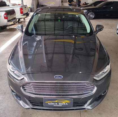 FORD-FUSION-2015