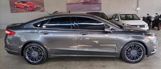 FORD-FUSION-2015