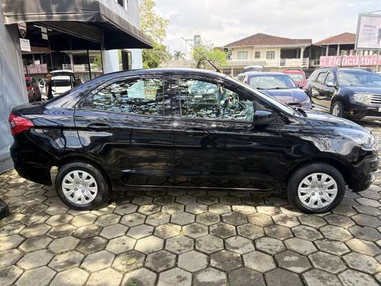 FORD-KA-2020