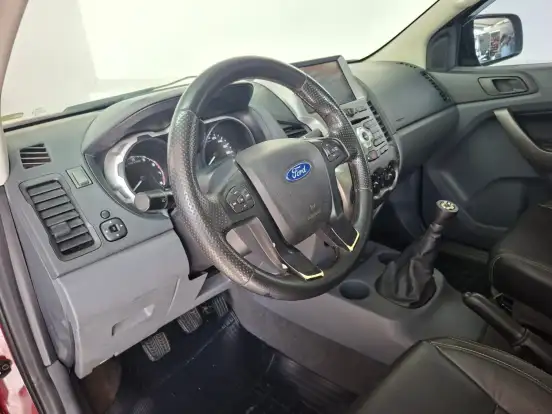 FORD-RANGER-2013
