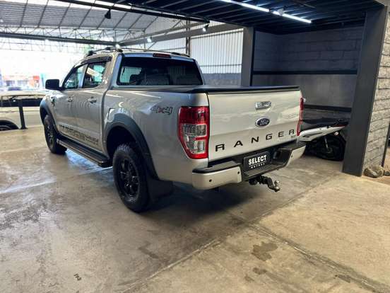 FORD-RANGER-2013