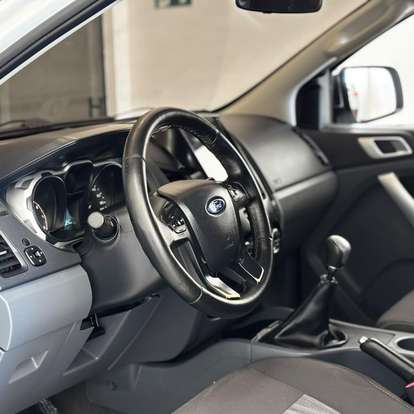 FORD-RANGER-2013