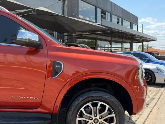 FORD-RANGER-3.0 V6 TURBO DIESEL CD LIMITED 4X4 AUTOMÁTICO FORD-RANGER-2023