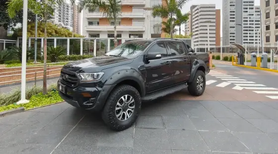 FORD RANGER 3.2 LIMITED 4X4 CD 20V DIESEL 4P AUTOMÁTICO