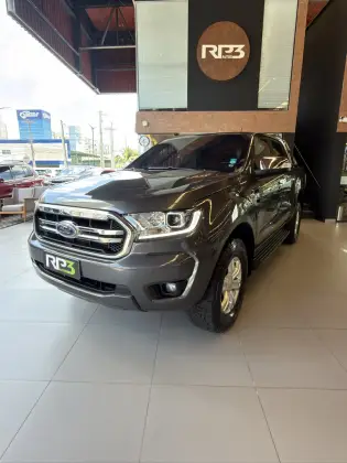 FORD RANGER 3.2 XLT 4X4 CD 20V DIESEL 4P AUTOMÁTICO