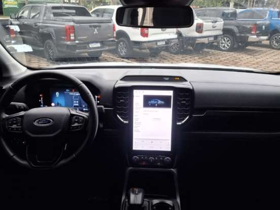 FORD-RANGER-3.0 V6 TURBO DIESEL CD LIMITED 4X4 AUTOMÁTICO FORD-RANGER-2025