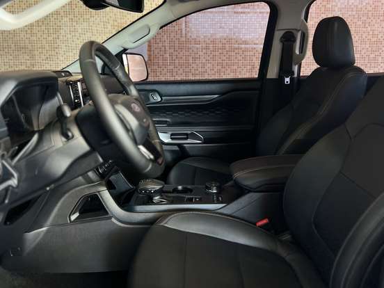 FORD-RANGER-3.0 V6 TURBO DIESEL CD LIMITED 4X4 AUTOMÁTICO FORD-RANGER-2024