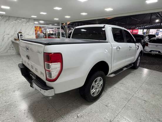 FORD-RANGER-3.2 LIMITED 4X4 CD 20V DIESEL 4P AUTOMÁTICO FORD-RANGER-2014