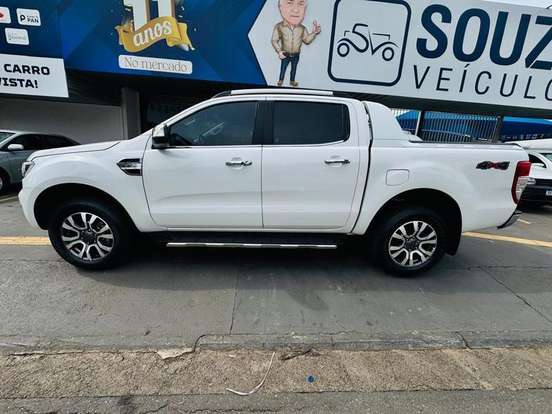 FORD-RANGER-2021