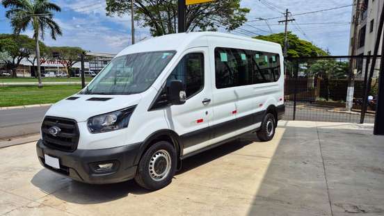 FORD-TRANSIT-2021