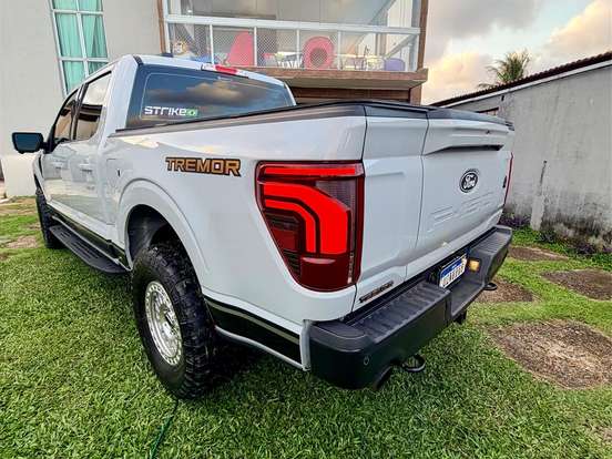 FORD-F-150-5.0 V8 GASOLINA CD TREMOR FX4 AUTOMÁTICO FORD-F-150-2025