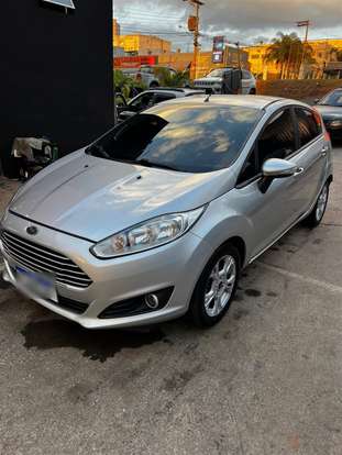 FORD-FIESTA-2013
