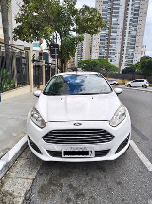 FORD FIESTA 1.6 SE HATCH 16V FLEX 4P MANUAL