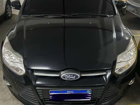 FORD-FOCUS-2.0 SE SEDAN 16V FLEX 4P POWERSHIFT FORD-FOCUS-2015