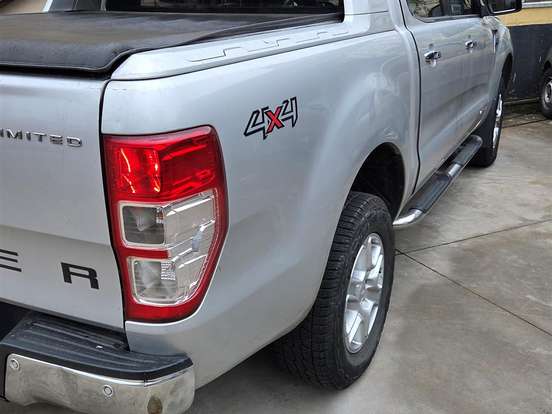 FORD-RANGER-3.2 LIMITED 4X4 CD 20V DIESEL 4P AUTOMÁTICO FORD-RANGER-2015