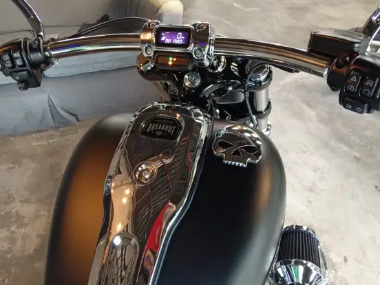 HARLEY-DAVIDSON-SOFTAIL BREAKOUT HARLEY-DAVIDSON-SOFTAIL BREAKOUT-2023