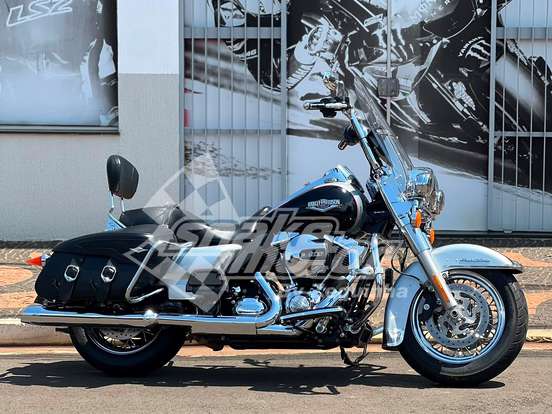 HARLEY-DAVIDSON-ROAD KING CLASSIC HARLEY-DAVIDSON-ROAD KING CLASSIC-2015