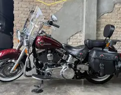 HARLEY-DAVIDSON SOFTAIL HERITAGE CLASSIC HARLEY-DAVIDSON SOFTAIL HERITAGE CLASSIC