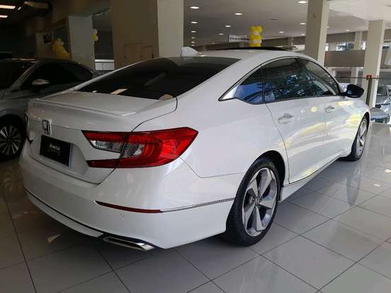 HONDA-ACCORD-2018