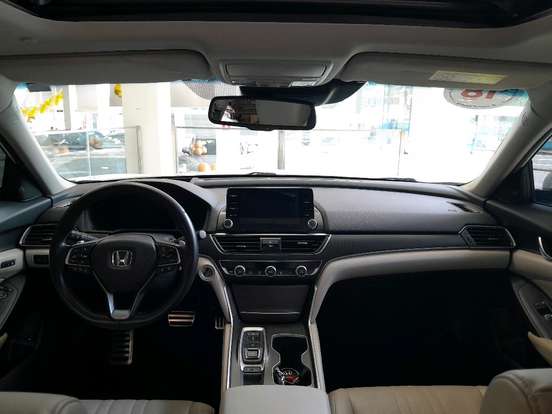 HONDA-ACCORD-2018