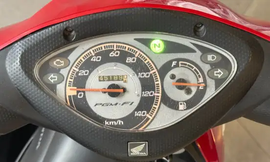 HONDA-BIZ 125 ES-2009