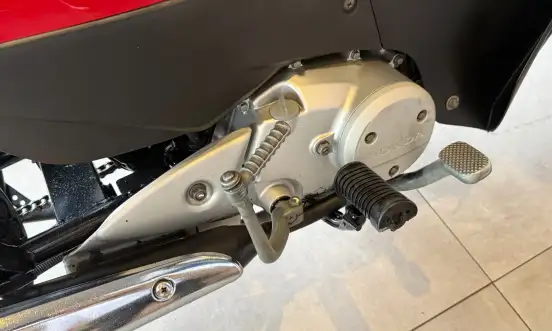 HONDA-BIZ 125 ES-2009