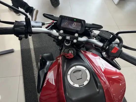 HONDA-CB 300F TWISTER CBS-2025