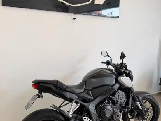 HONDA-CB 650 R ABS HONDA-CB 650 R ABS-2024
