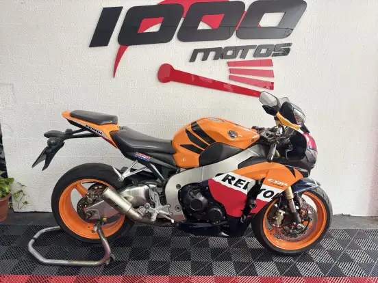 HONDA-CBR 1000RR HONDA-CBR 1000RR-2011