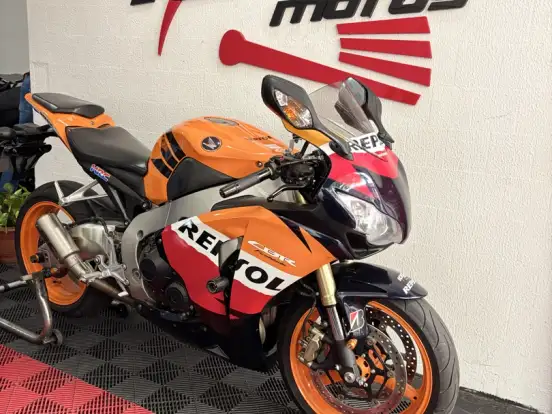 HONDA-CBR 1000RR HONDA-CBR 1000RR-2011